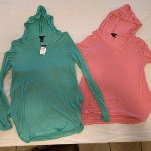 (2) Rue21 long hoodie sleeve shirts size M